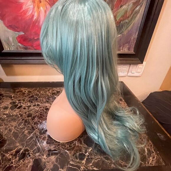 ? - Gorgeous lace cap teal green long fringe hair wig! main image 11